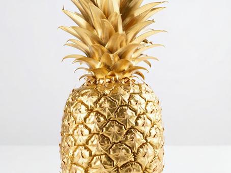 金のパイナップル 金のパイナップルの写真