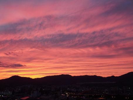 秋の夕日 秋の夕日 夕焼け,夕日,空の写真素材