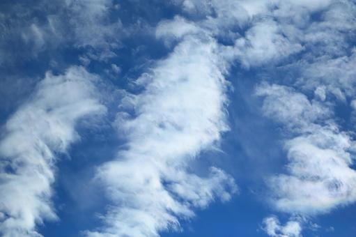 青い空と雲 青い空と雲の写真
