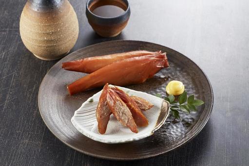 スモークチキンと日本酒 スモークチキンと日本酒 スモークチキン,酒,日本酒の写真素材