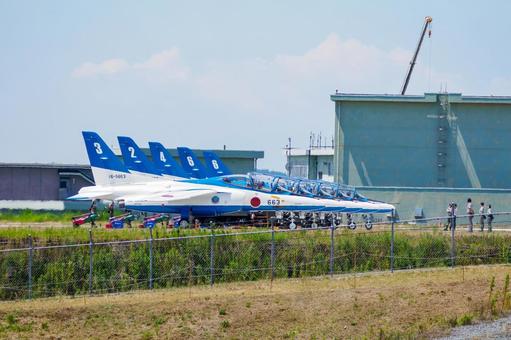 ブルーインパルス訓練飛行(29) ブルーインパルス,訓練飛行,松島基地の写真素材