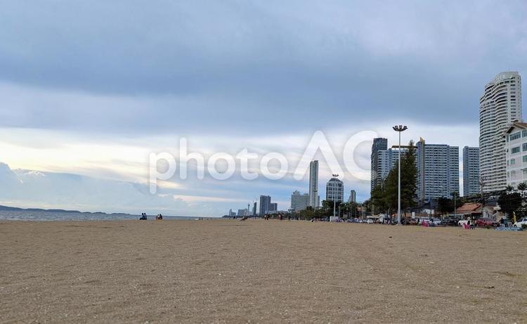 タイ　パタヤ　ジョムティエンビーチ　夕景 タイ,パタヤ,ジョムティエンビーチの写真素材