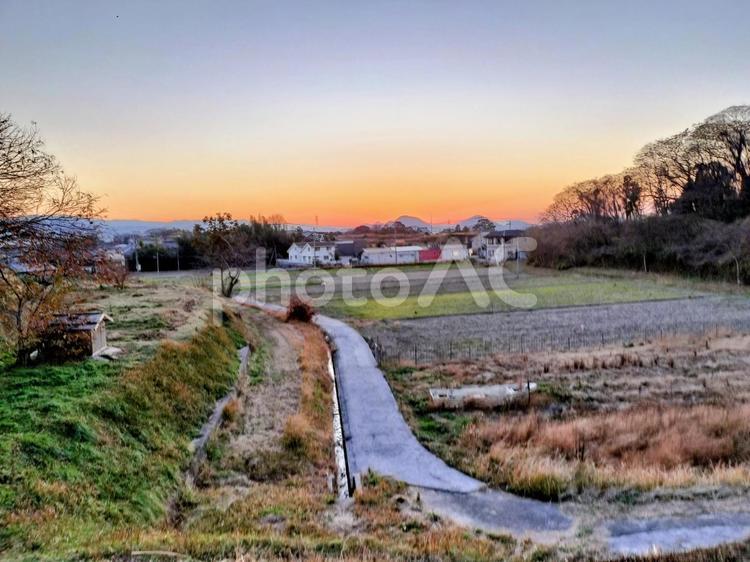 夕景（香川県三木町） 夕景,田園,香川県の写真素材
