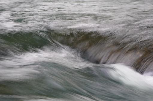 水の流れ 水の流れの写真