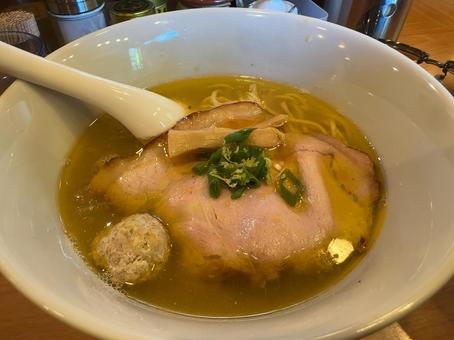 しょう油ラーメン しょう油ラーメンの写真