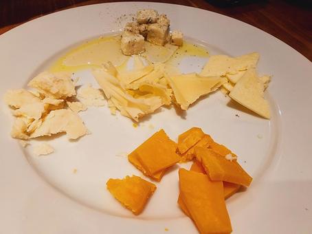 チーズ　盛り合わせ チーズ,盛り合わせ,ワインの写真素材