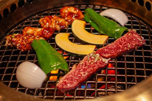 Grilled beef and vegetables, JPG
