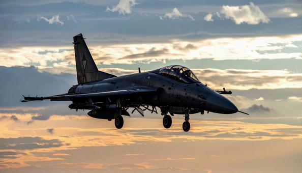 戦闘機 戦闘機の写真