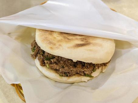 ロージャーモー ロージャーモー 肉夾饃,ロージャーモー,中国式ハンバーガーの写真素材