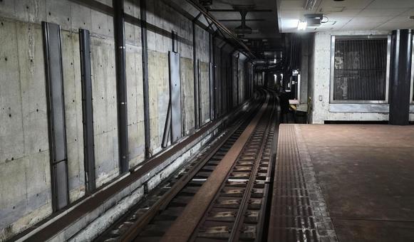 神戸市営地下鉄海岸線みなと元町駅トンネルの写真