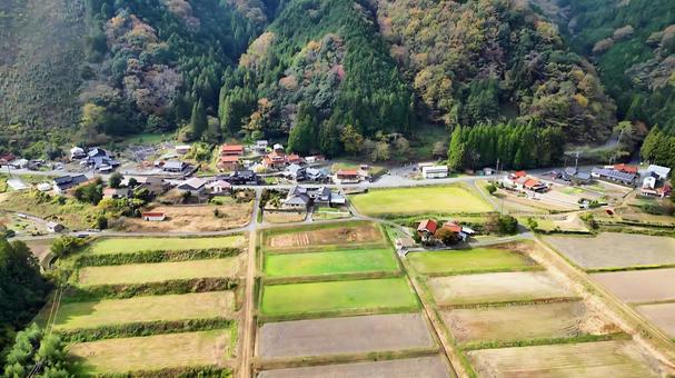 田舎の集落 田舎の集落 集落,田舎,田んぼの写真素材