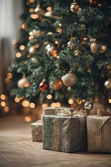 プレゼントが置いているクリスマスツリー プレゼントが置いているクリスマスツリーの写真