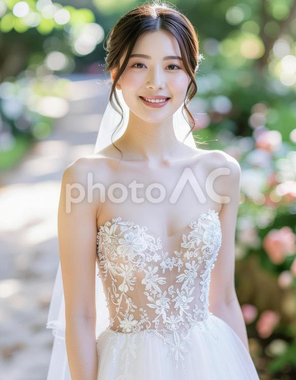 ウエディングドレスの女性 ウエディングドレス,女性,花の写真素材