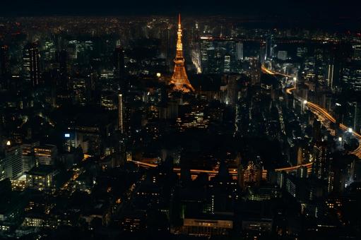 東京タワーと夜の街 東京タワーと夜の街の写真