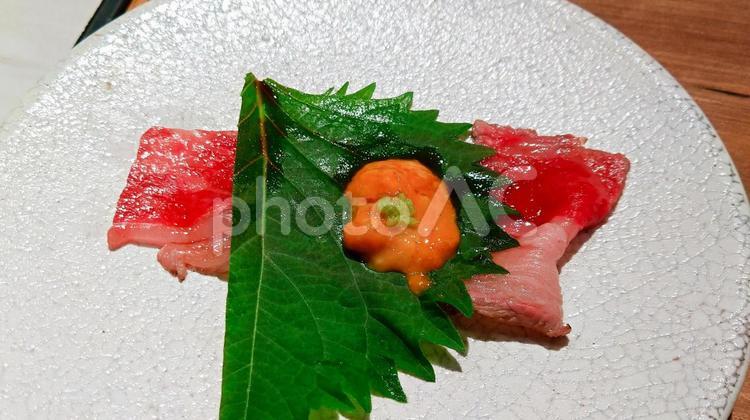 うにく（うにとお肉） うにく,肉,うにの写真素材