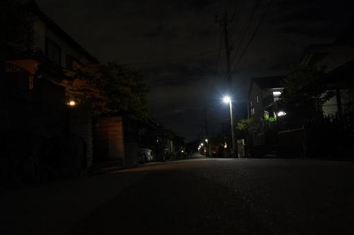 閑散とした路地 閑散とした路地の写真