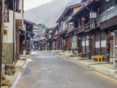 【長野県】塩尻市・中山道 奈良井宿 【長野県】塩尻市・中山道 奈良井宿 奈良井宿,中山道,重要伝統的建造物群保存地区の写真素材