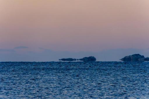 王子が浜の蜃気楼と海景色 王子が浜の蜃気楼と海景色の写真