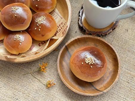 かぼちゃあんぱん パン,あんぱん,食べ物の写真素材