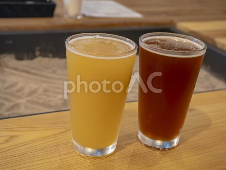 休日の２杯のビール 休日,２杯,ビールの写真素材