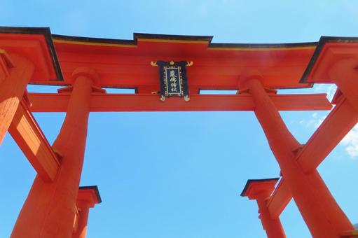 The Great Torii Gate of Miyajima, one of Japan's Three Most Scenic Spots, after renovation, JPG