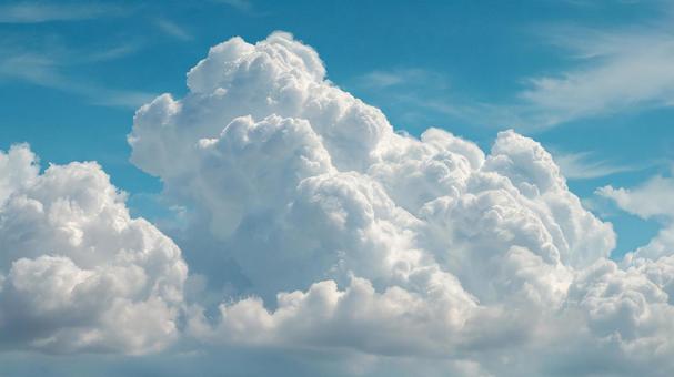 青空に突き抜ける夏空 青空に突き抜ける夏空の写真
