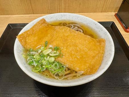 きつねそば/たぬき きつねそば/たぬき きつねそば,油あげ,日本蕎麦の写真素材