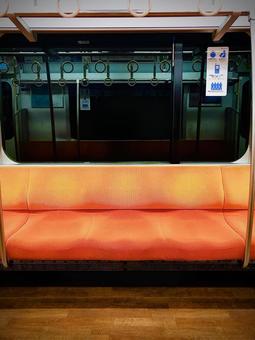 夜の電車の座席シリーズ 夜の電車の座席シリーズ 座席,鉄道,シートの写真素材