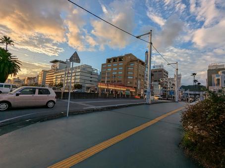 夕方の高知橋 夕方の高知橋 高知橋,街,高知の写真素材