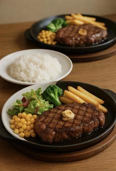 ステーキセット ステーキセットの写真