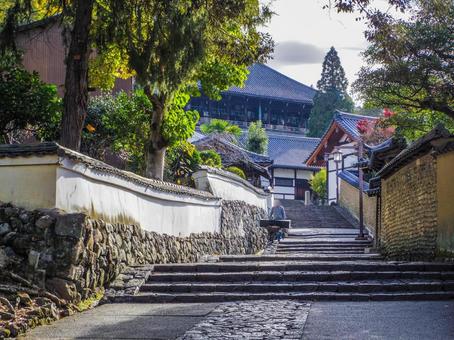 【奈良県】奈良市・東大寺二月堂 二月堂,東大寺,奈良公園の写真素材