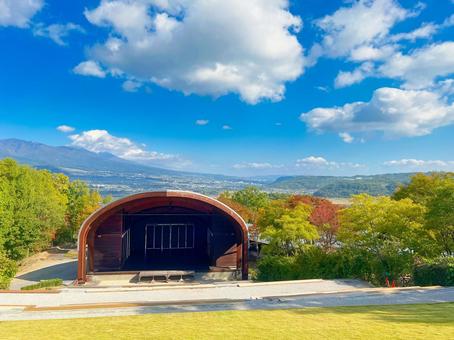 野外ステージのある公園 野外ステージのある公園 野外ステージ,信州国際音楽村,公園の写真素材