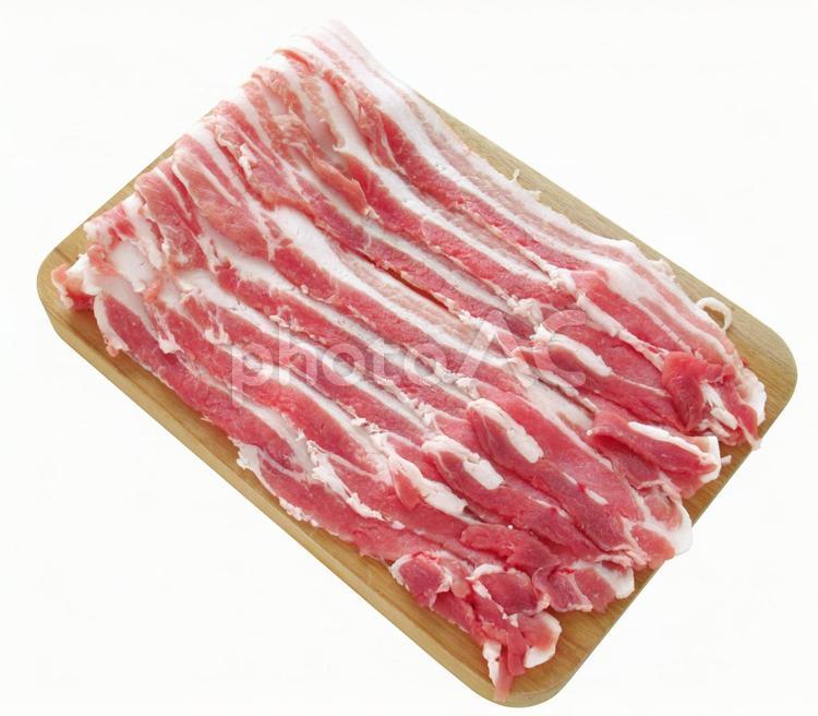 豚バラうす切り（PSD切抜用パス付き） 豚バラ,うす切り,豚肉の写真素材