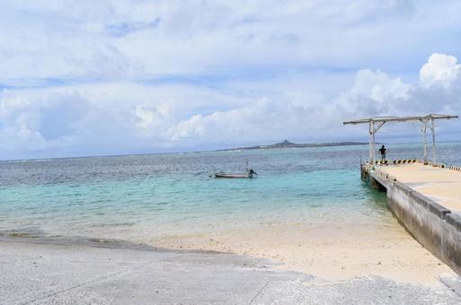 沖縄の海 沖縄,海,透明の写真素材