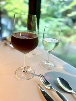 お茶と炭酸水 お茶と炭酸水の写真