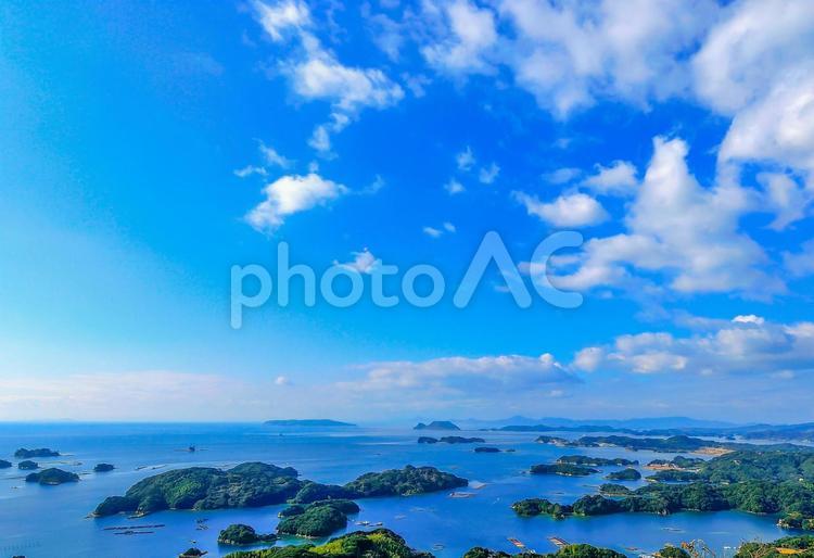 長崎佐世保の絶景！九十九島 青空,青,雲の写真素材