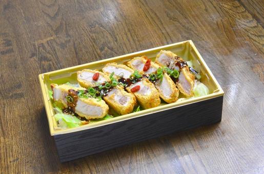 とんかつ弁当 とんかつ弁当の写真