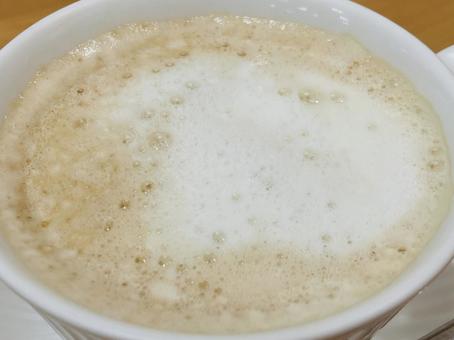 カフェラテのドアップ カフェラテのドアップの写真