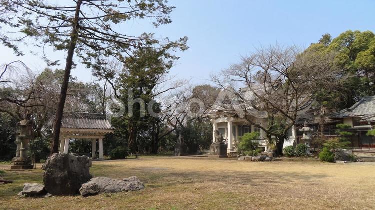 金生山神社　境内の風景 金生山神社,蔵王権現宮,神社仏閣の写真素材