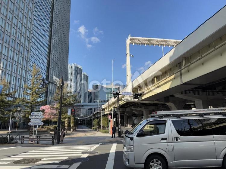 汐留周辺の道路 高速道路,道路,都会の写真素材