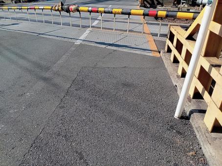 踏切 踏切,遮断機,交通遮断機の写真素材