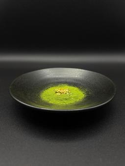 金箔入り抹茶、金粉と抹茶 金箔入抹茶,金箔,金粉の写真素材