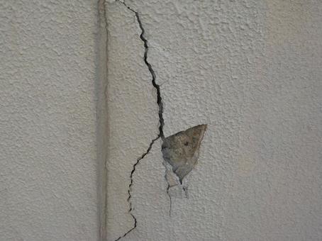 ひび割れた壁 壁,ひび割れ,外壁の写真素材