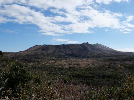 三原山 遠景 三原山 遠景 三原山,火山,お鉢巡りの写真素材