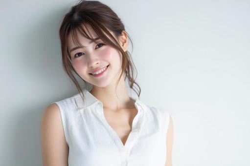 女性の笑顔と髪型 女性の笑顔と髪型の写真