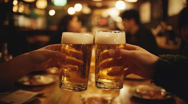 ビールで乾杯 ビールで乾杯の写真
