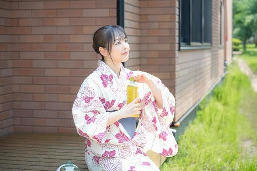 熱中症対策 熱中症対策 女性,浴衣,和装の写真素材
