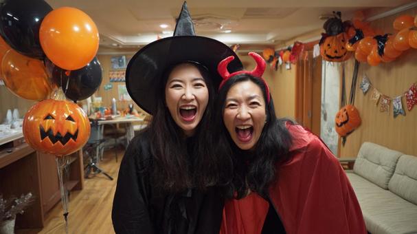 魔女と悪魔の仮装 魔女と悪魔の仮装の写真