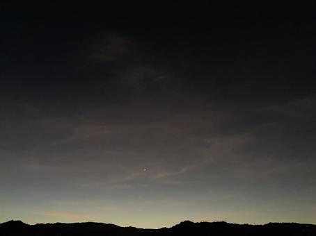明け方の東の空 明け方の東の空の写真