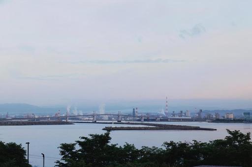 朝の静けさ 朝の静けさの写真